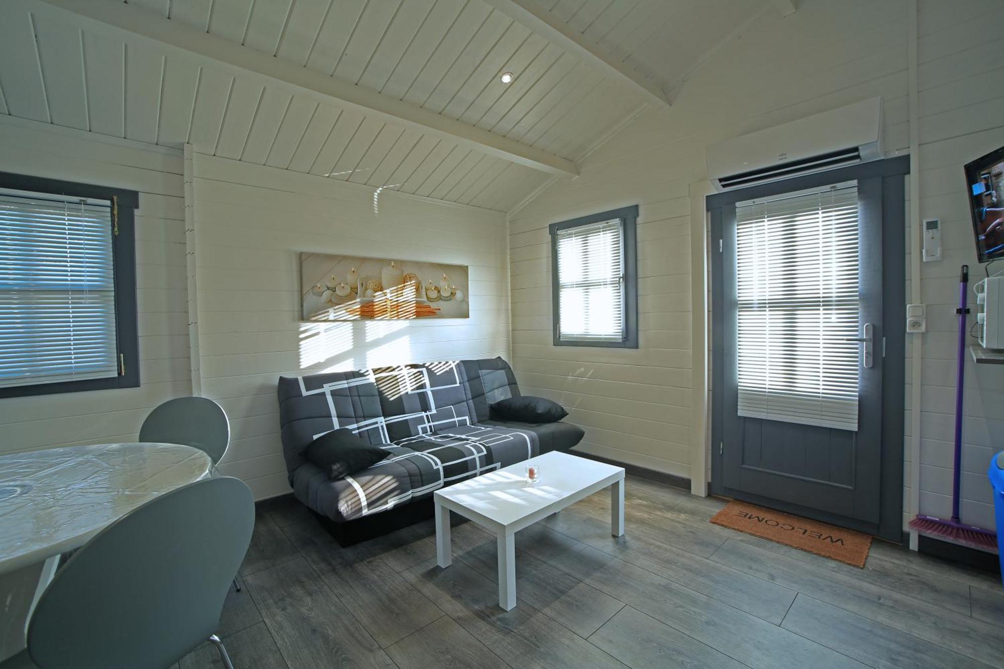 Chalet Mont Ventoux Et Chalet Vip Camaret-sur-Aigues Camera foto