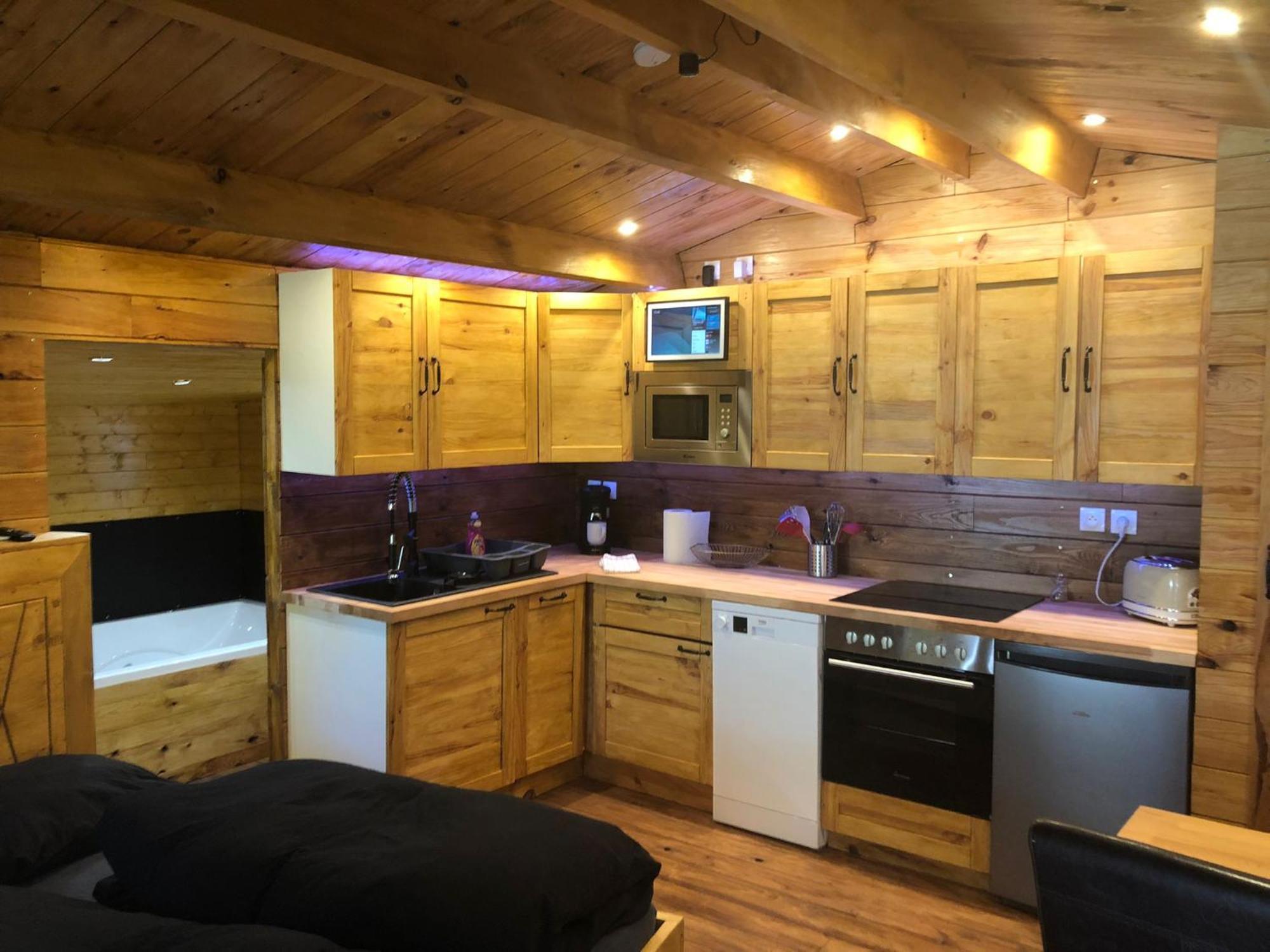 Chalet Mont Ventoux Et Chalet Vip Camaret-sur-Aigues Camera foto